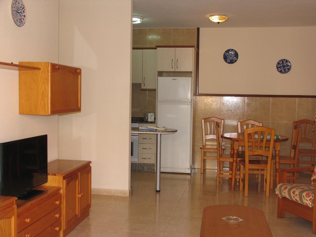 Apartamentos Tesy La Manga del Mar Menor Dış mekan fotoğraf