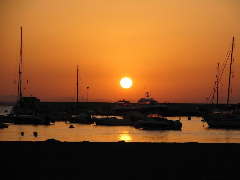 Apartamentos Tesy La Manga del Mar Menor Dış mekan fotoğraf